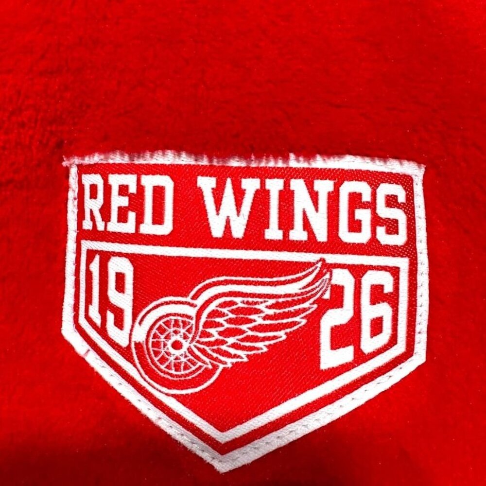 Detroit Redwings Red Fleece Pullover SIze Medium - Picture 8 of 8
